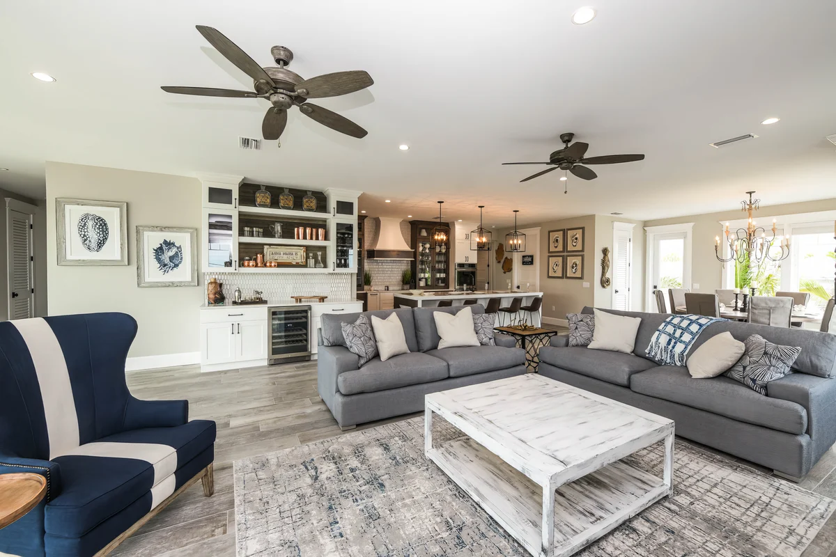 Wander Anna Maria Cove