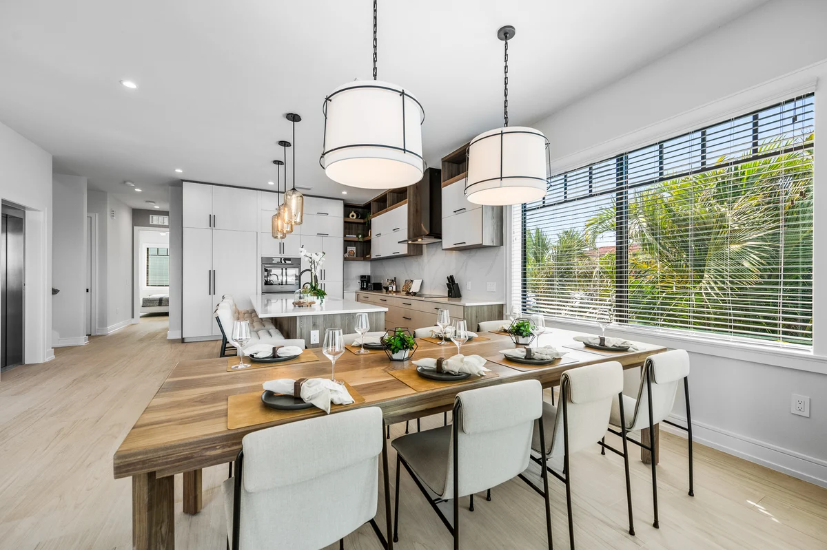 Wander Bradenton Bay Glow #32