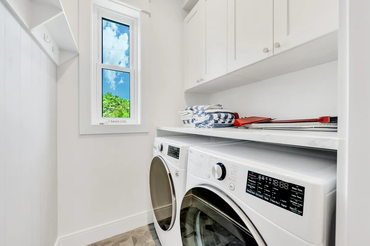 Wander Anna Maria Beach