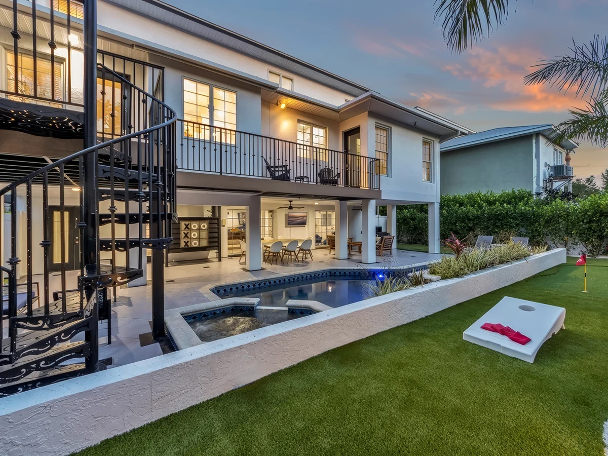 Wander Anna Maria Golden #5