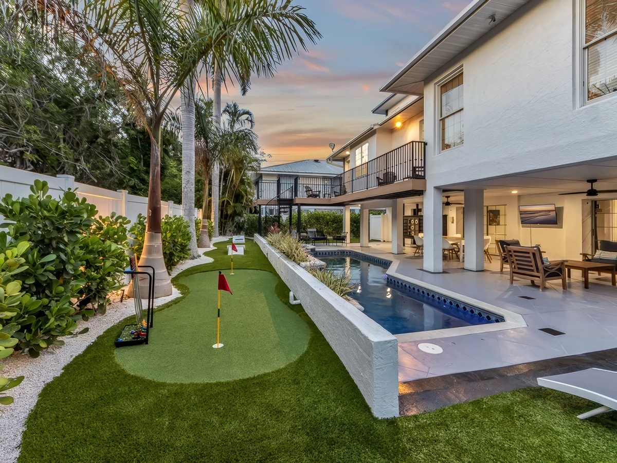 Wander Anna Maria Golden #38