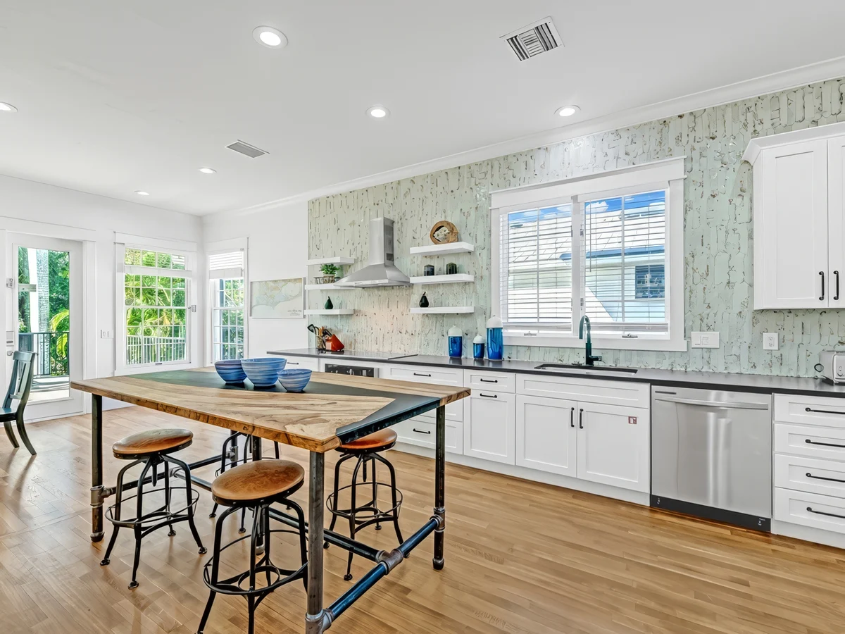 Wander Anna Maria Golden #10