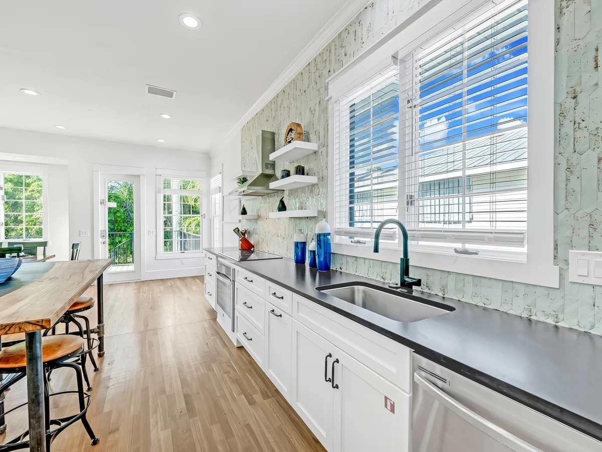 Wander Anna Maria Golden #27