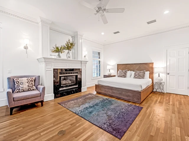 Bedroom 1 image 1