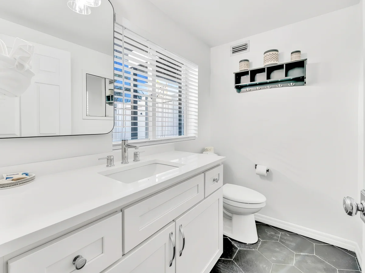 Wander Anna Maria Golden #19