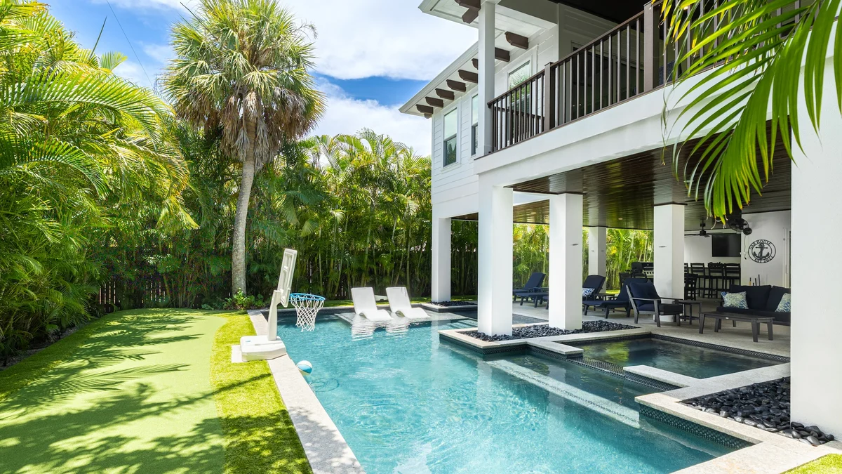 Wander Anna Maria Sol #28