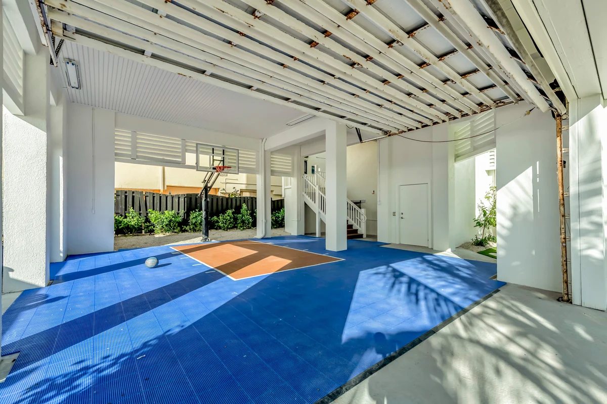 Wander Bradenton Beach Palms #12