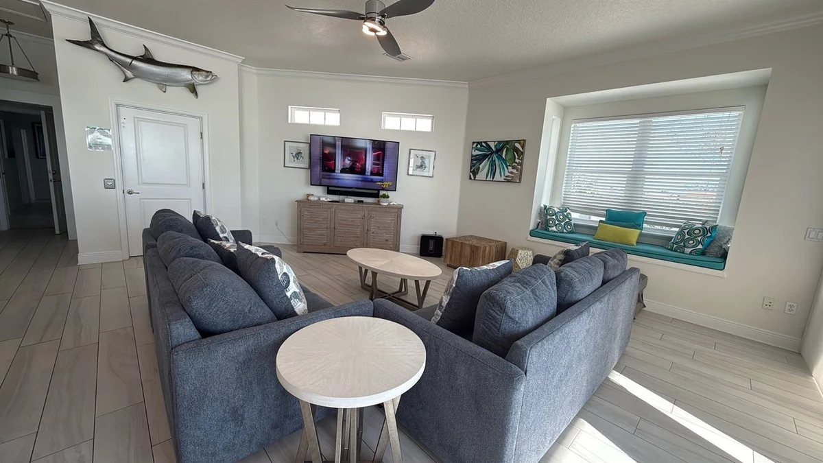 Wander Bradenton Beach Palms #31