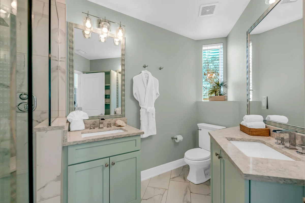 Wander Bradenton Beach Palms