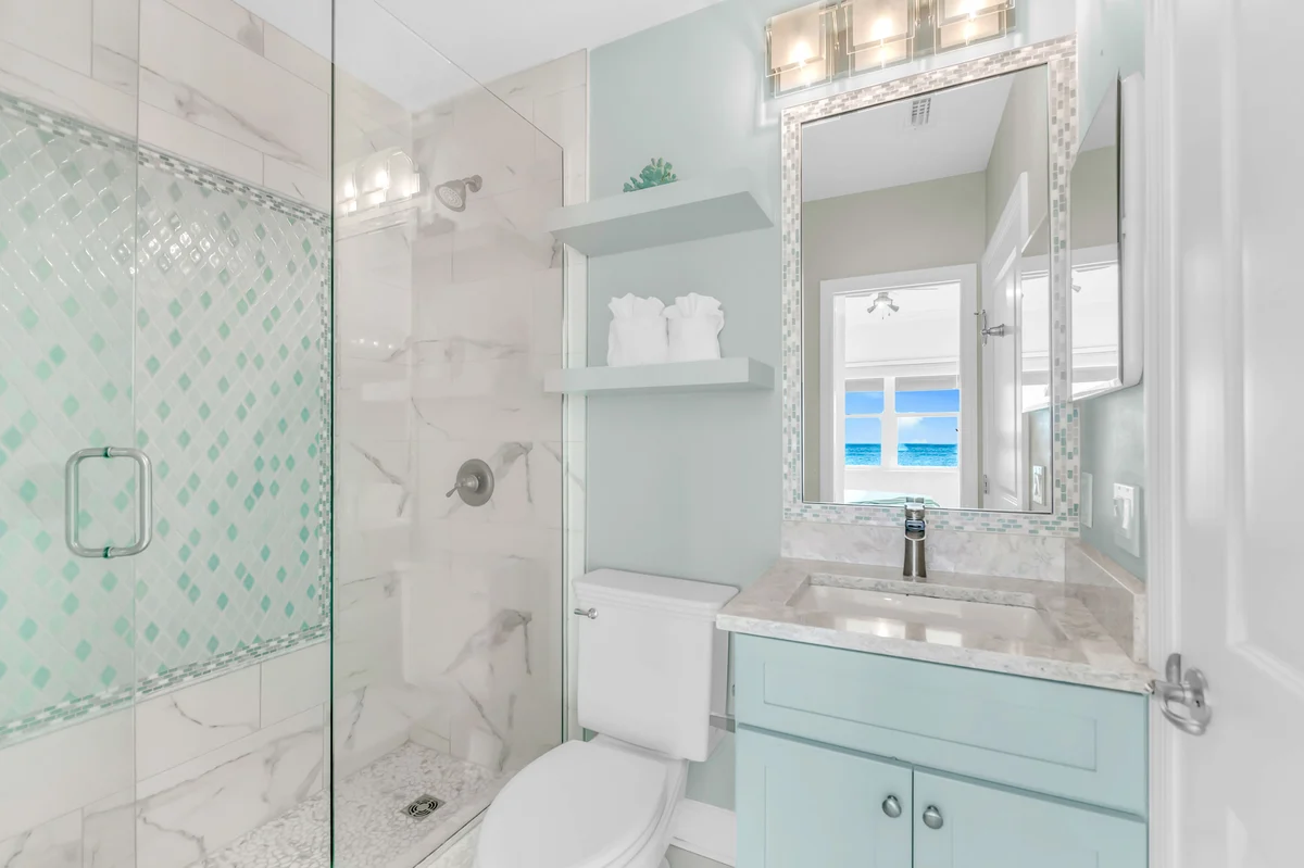 Wander Bradenton Beach Palms