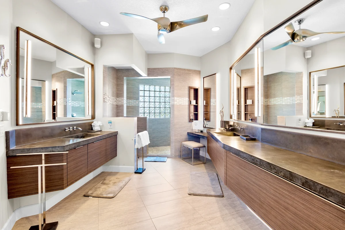 Wander Holmes Bay Haven #26