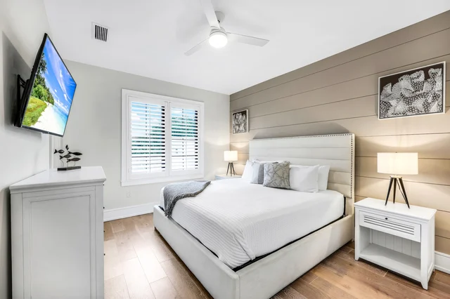 Bedroom 3 image 1