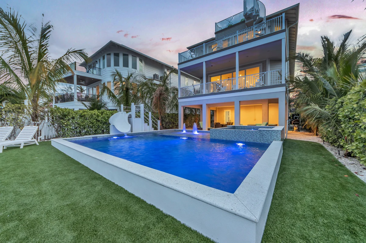 Wander Bradenton Beach Drift #2