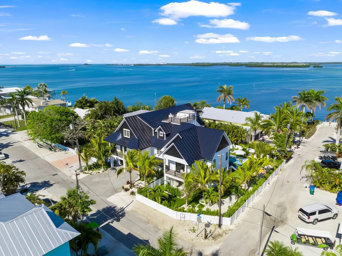 Wander Bradenton Gulf Retreat