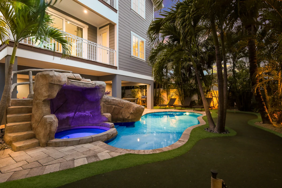 Wander Bradenton Beach Allure #27