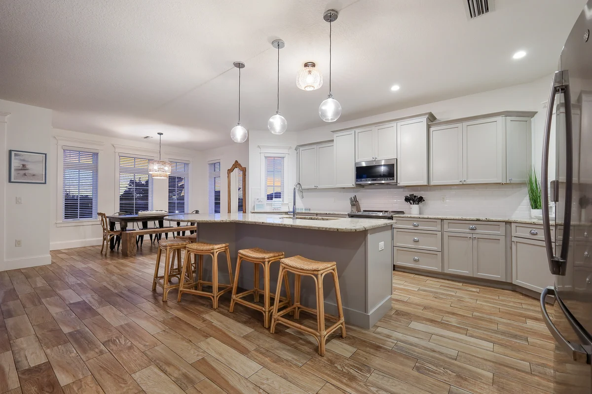 Wander Bradenton Beach Allure