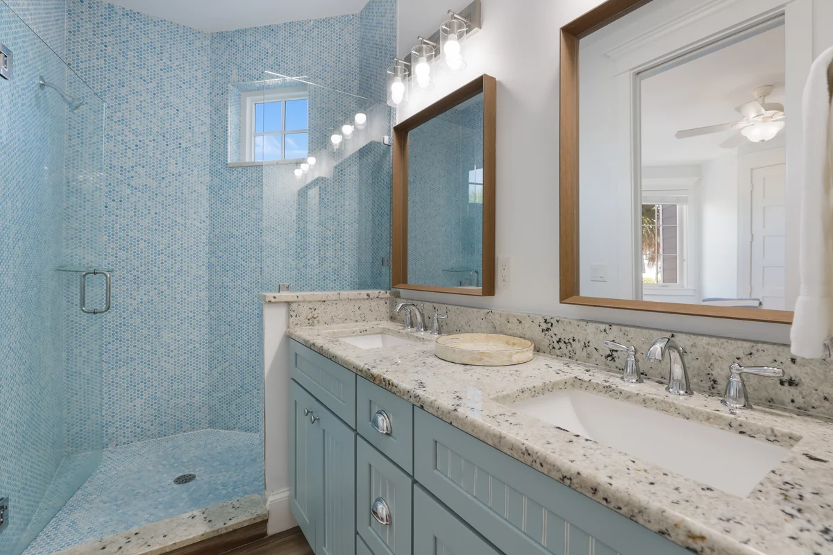 Wander Bradenton Beach Allure