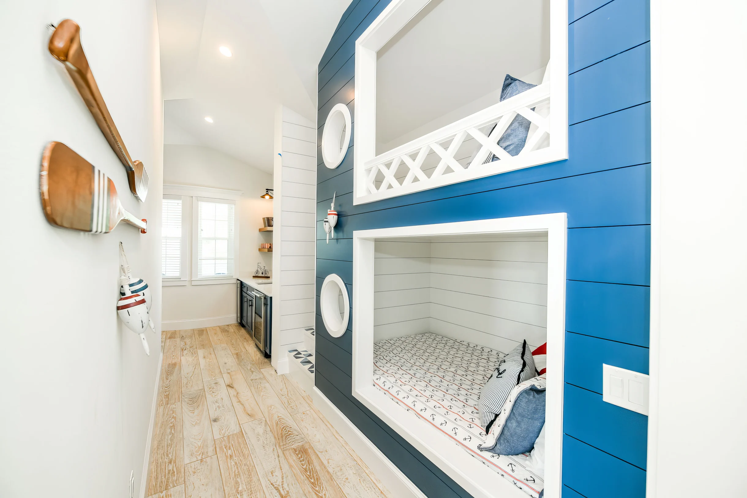 Wander Anna Maria Horizon #33