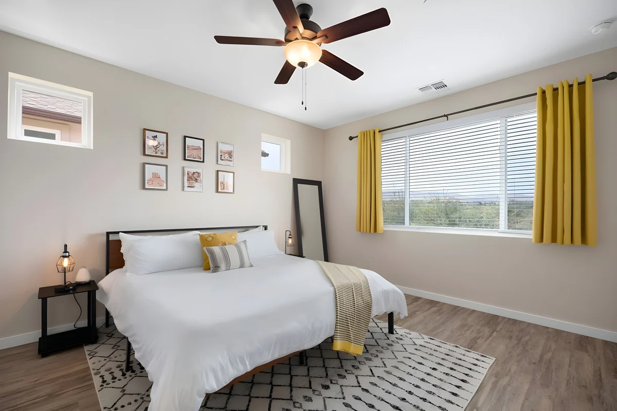 Bedroom 3 image 1