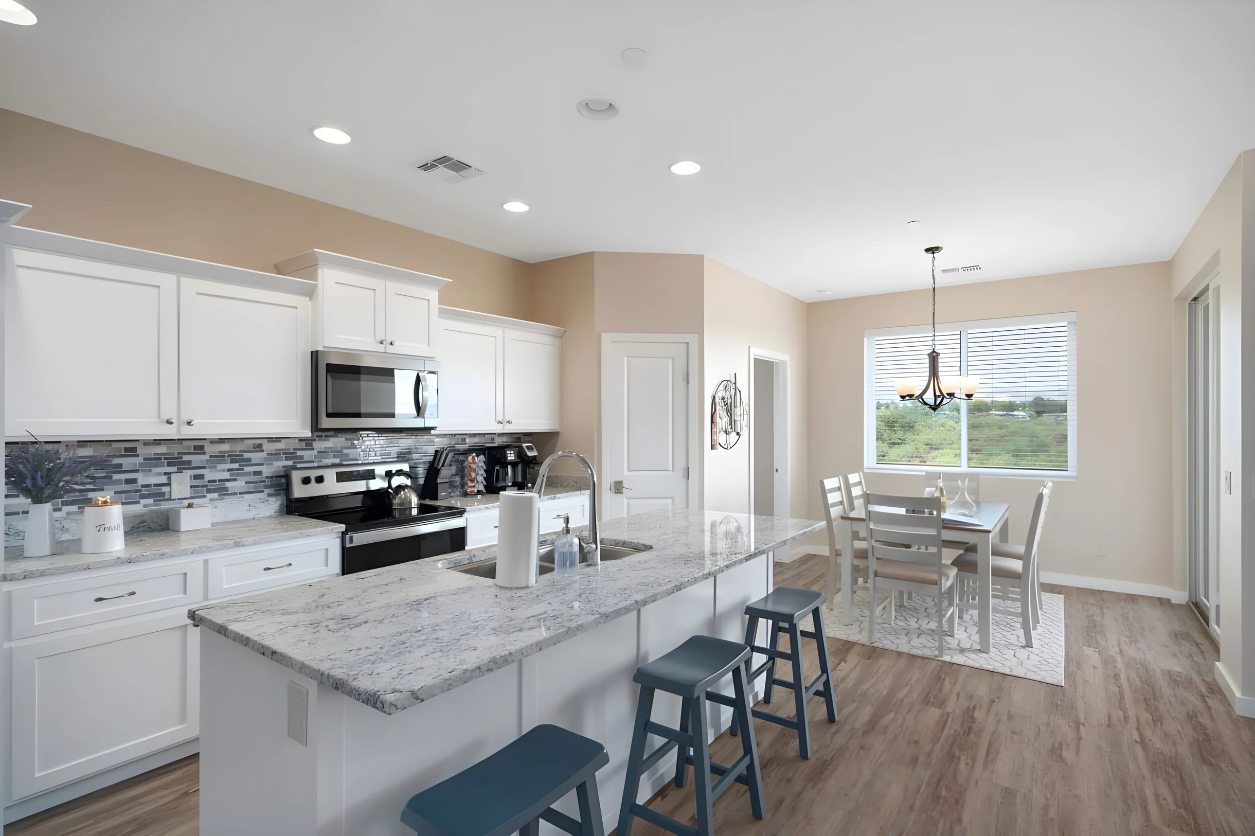 Home in Cottonwood property photo 4