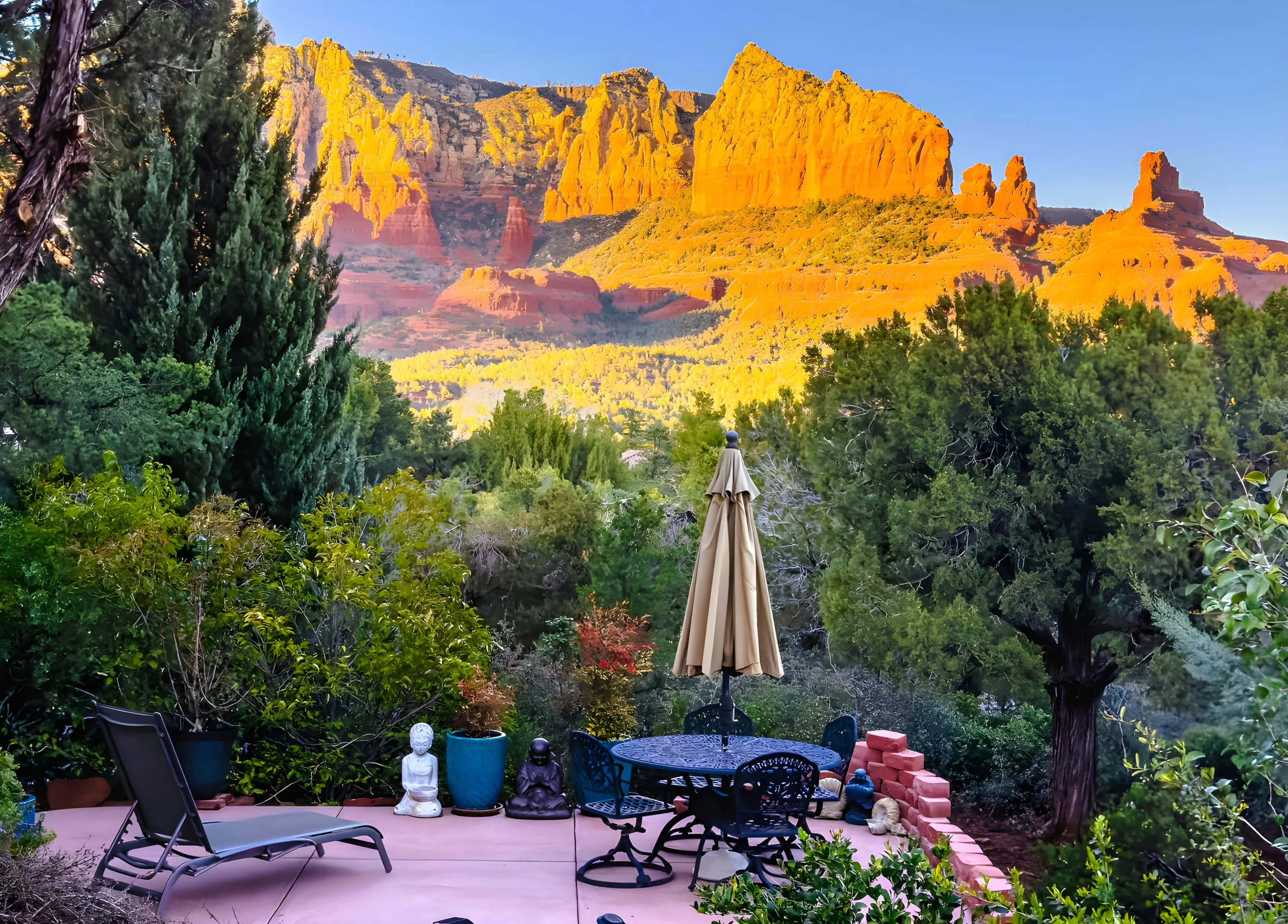 Home in Sedona property photo 1