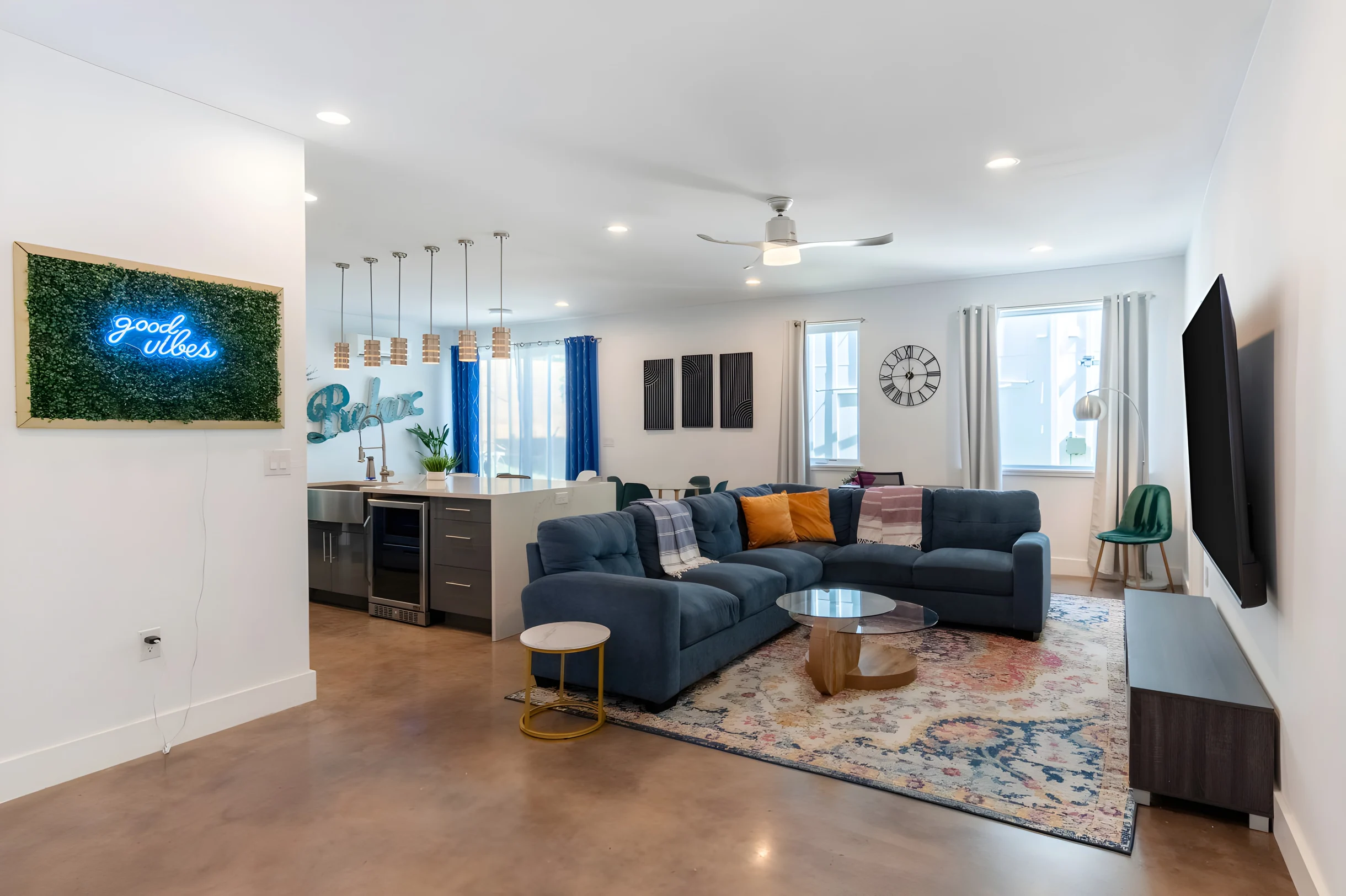 Home in Austin property photo 3