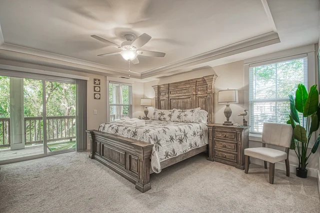 Bedroom 1 image 1