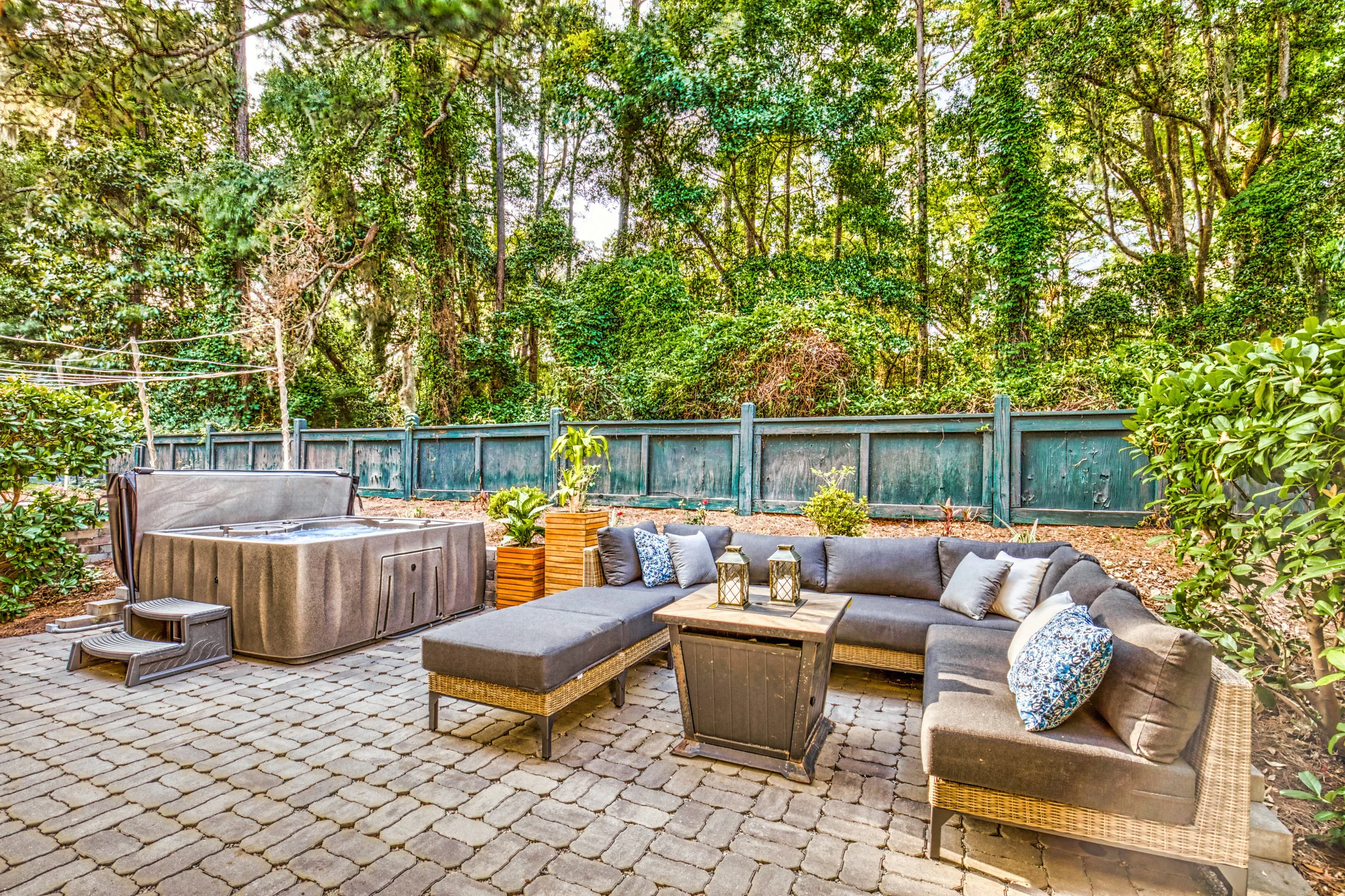 Wander Folly Field Horizon #10