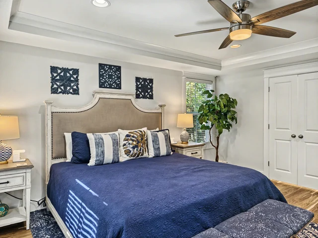 Bedroom 1 image 1