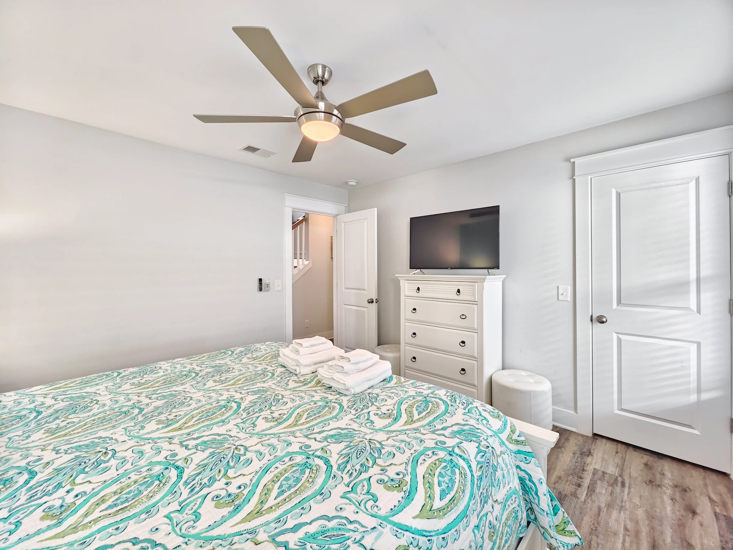 Wander Folly Field Haze #83