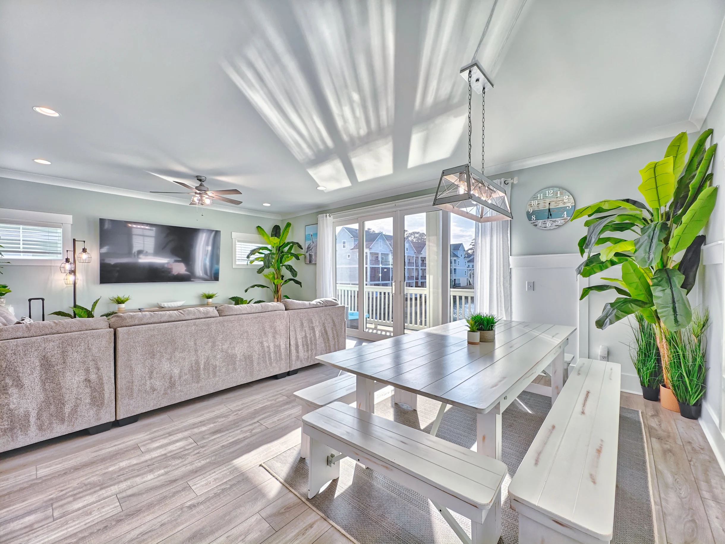 Wander Folly Field Drift #15