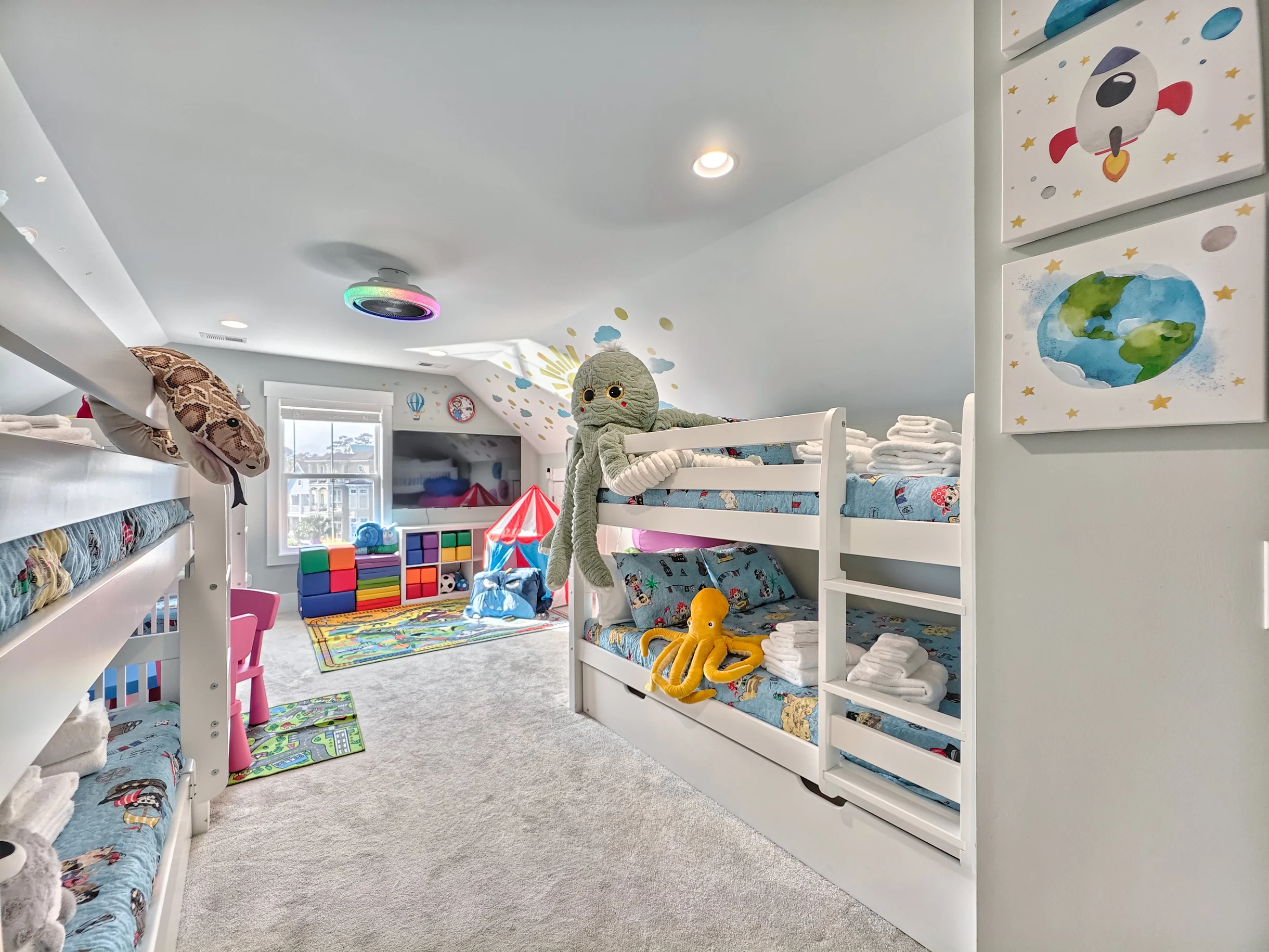 Wander Folly Field Drift #9