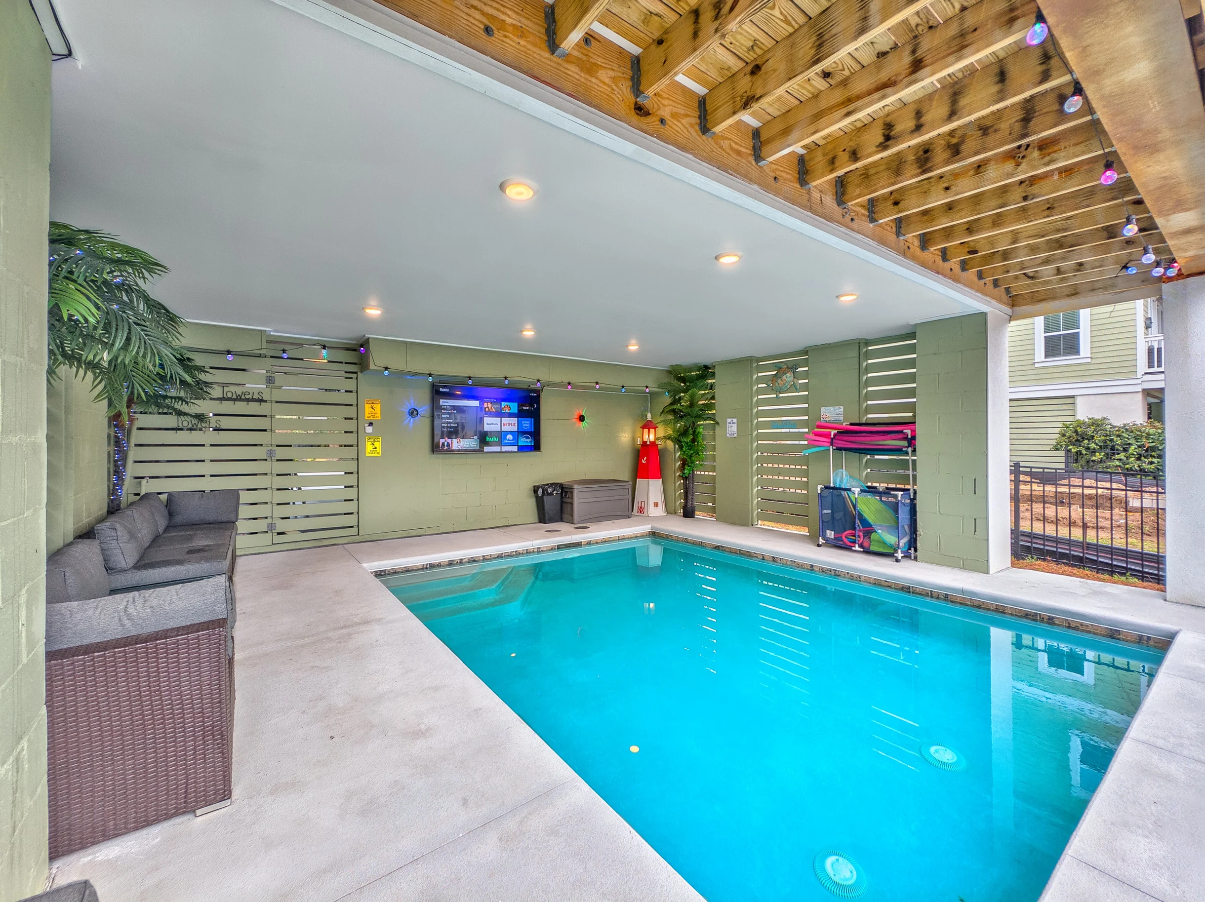 Wander Folly Field Drift #92