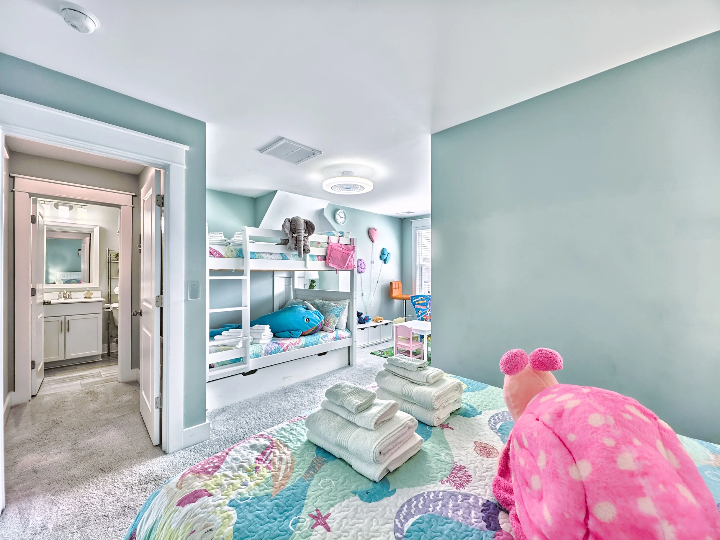 Wander Hilton Head Whisper #64