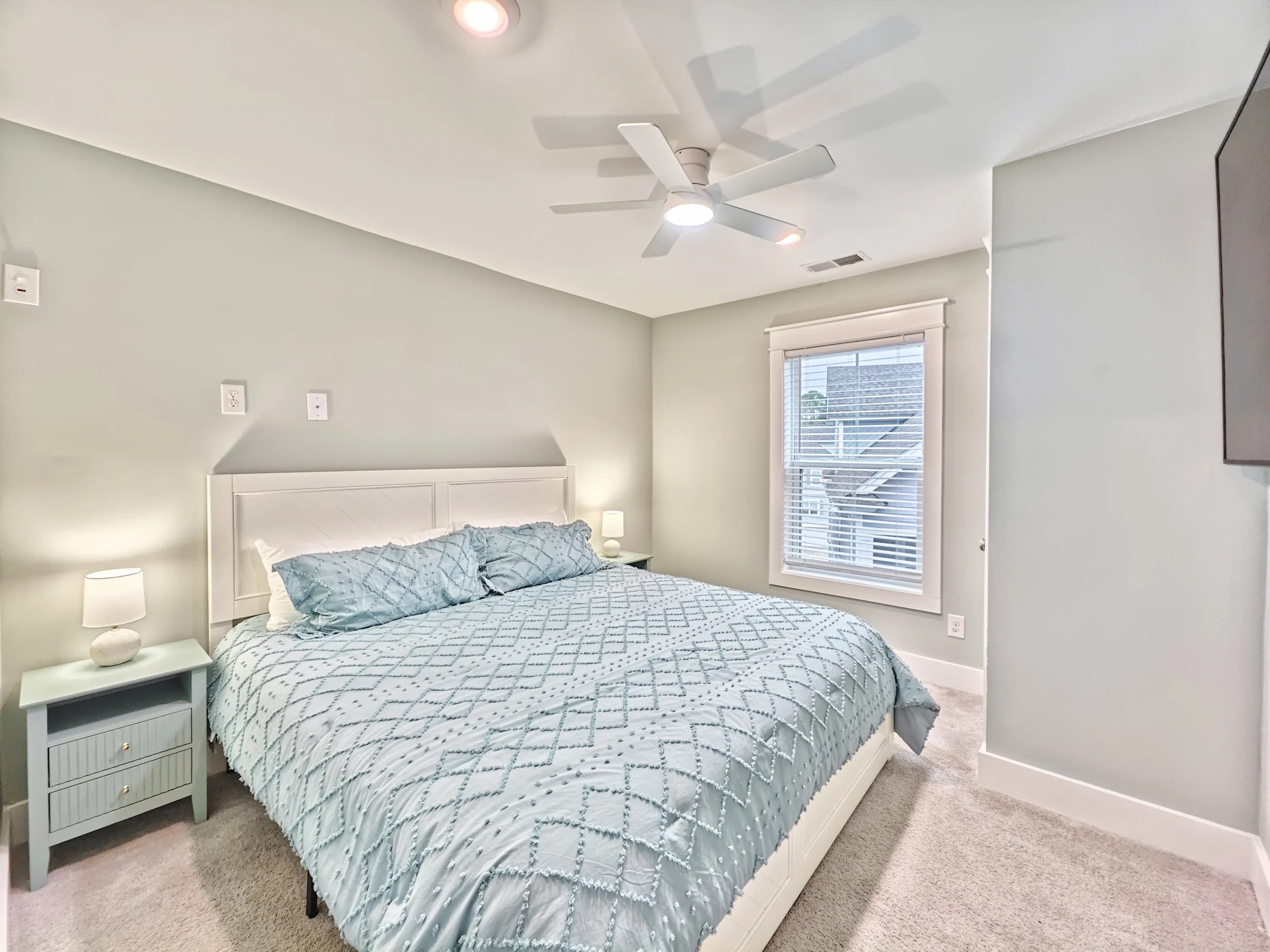 Wander Hilton Head Whisper #106