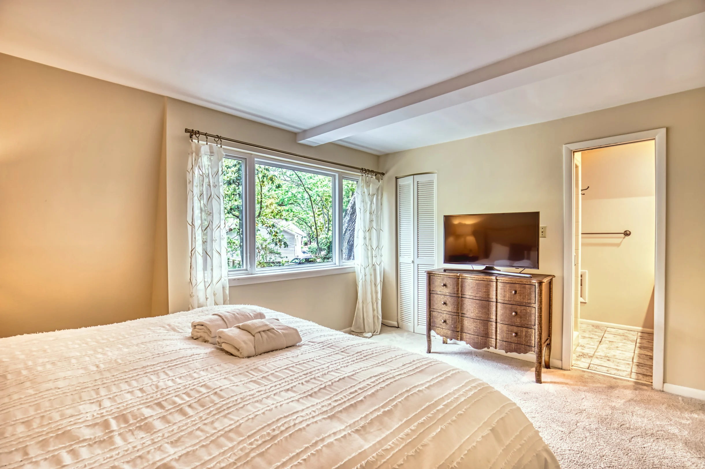 Wander Folly Field Glow #31