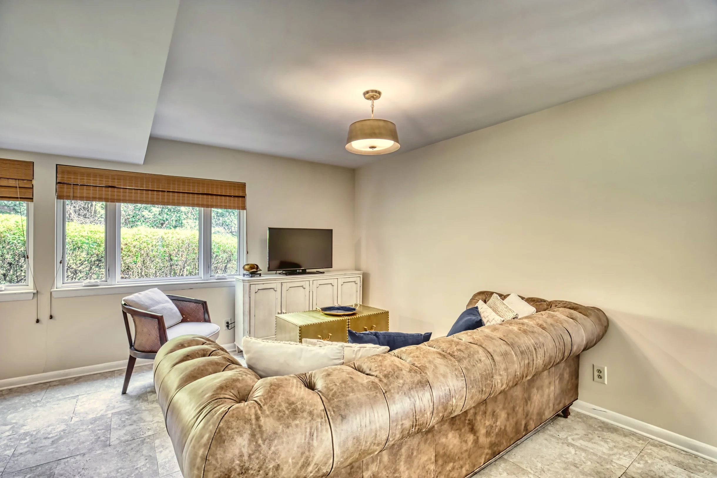 Wander Folly Field Glow #38