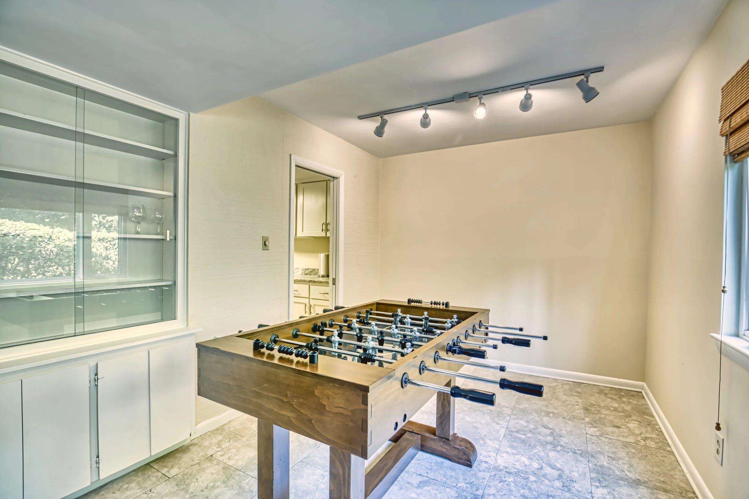 Wander Folly Field Glow #43