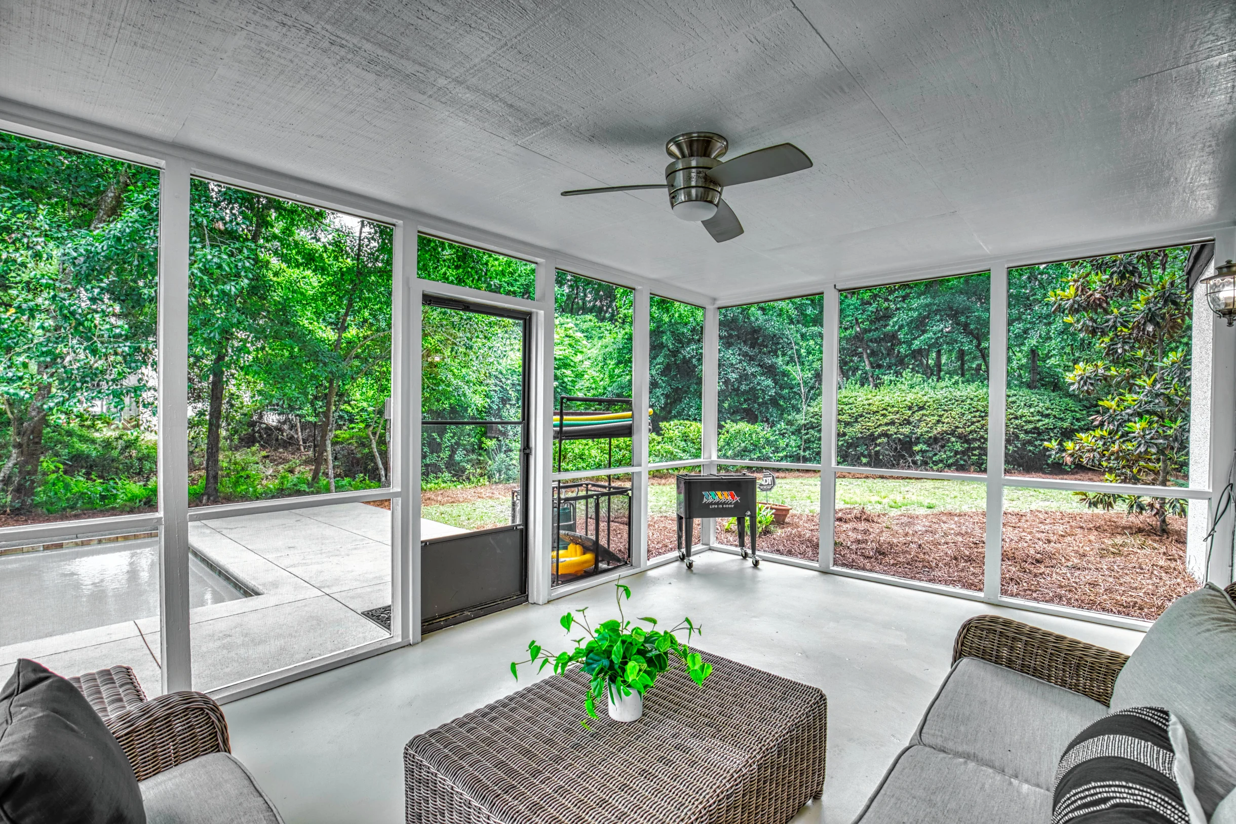 Wander Folly Field Glow #18