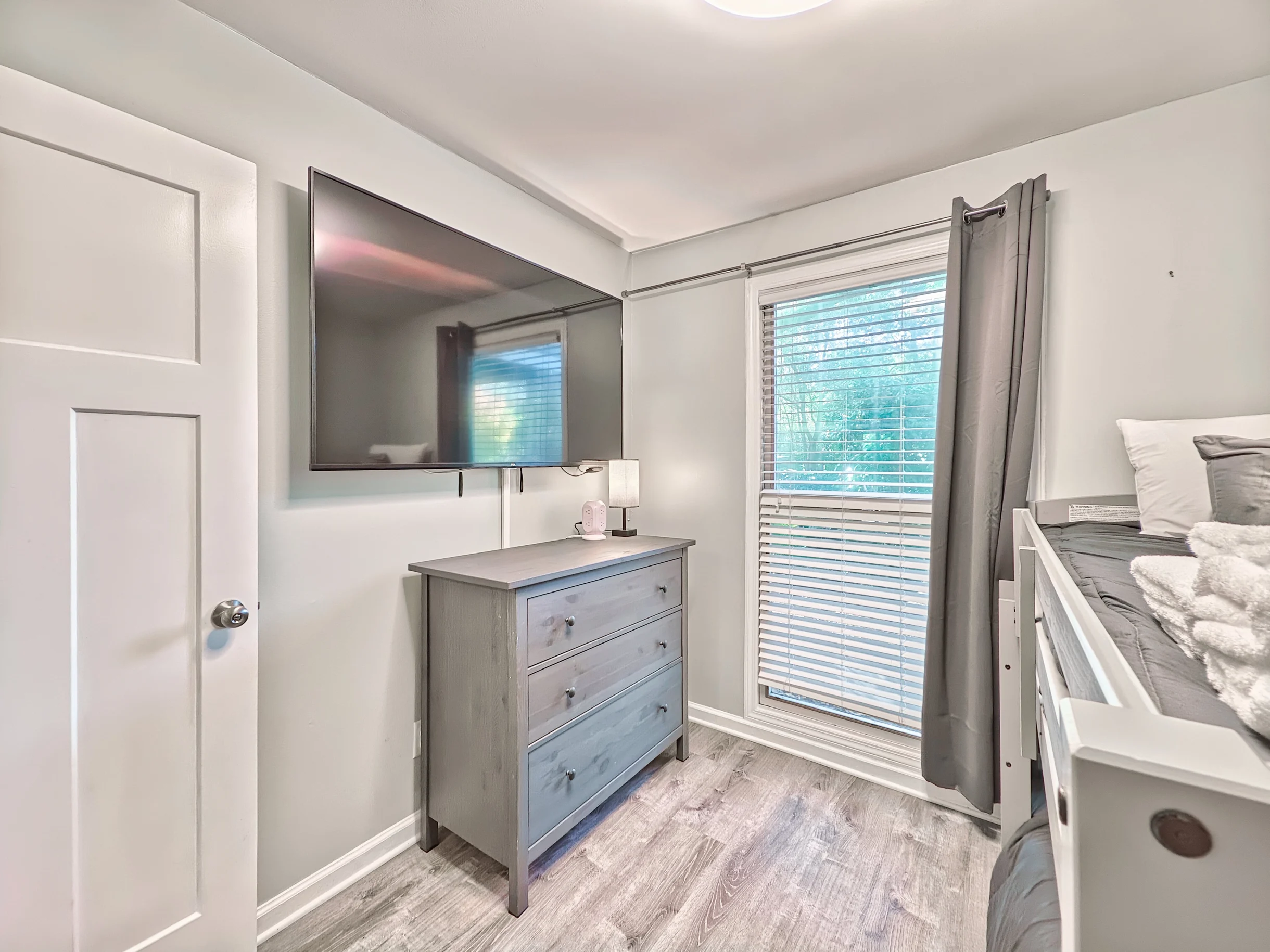 Wander Folly Field Golden #33