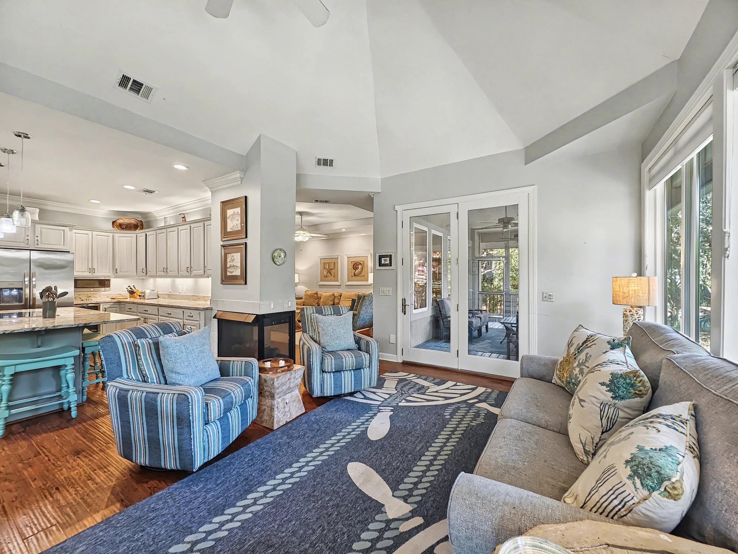 Wander Hilton Head Dolphins #82