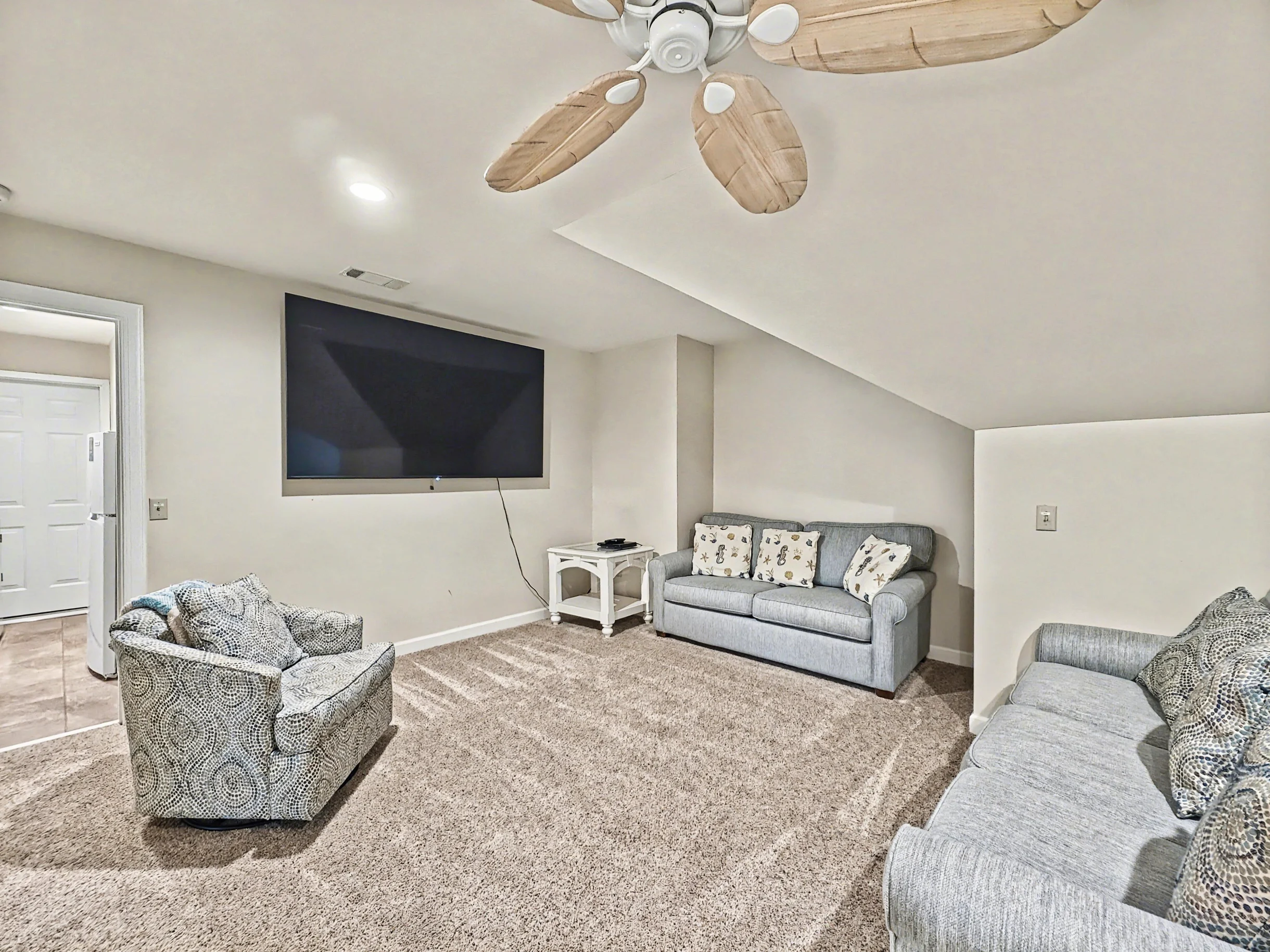 Wander Hilton Head Dolphins #64