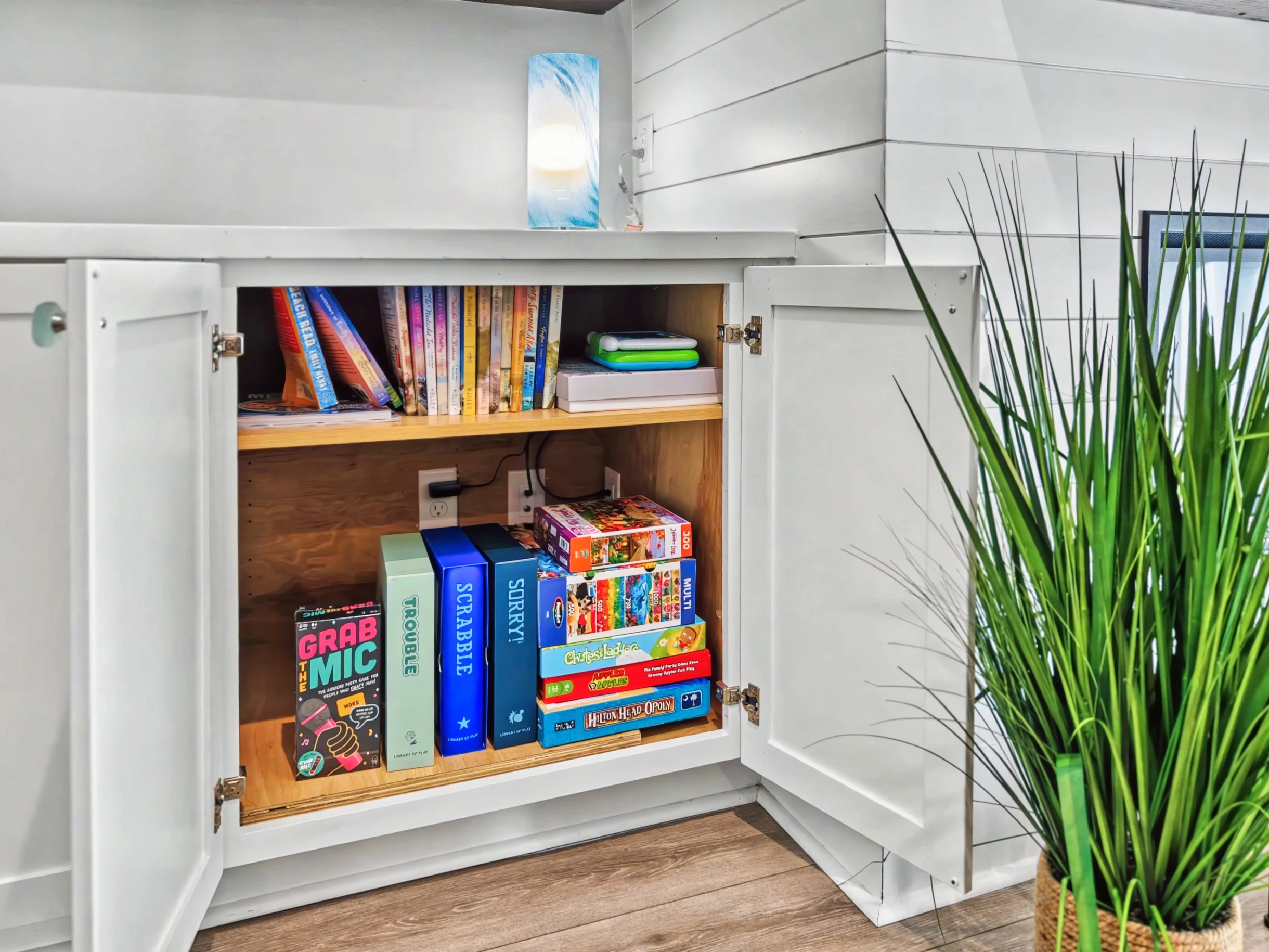 Wander Folly Field Sands #99