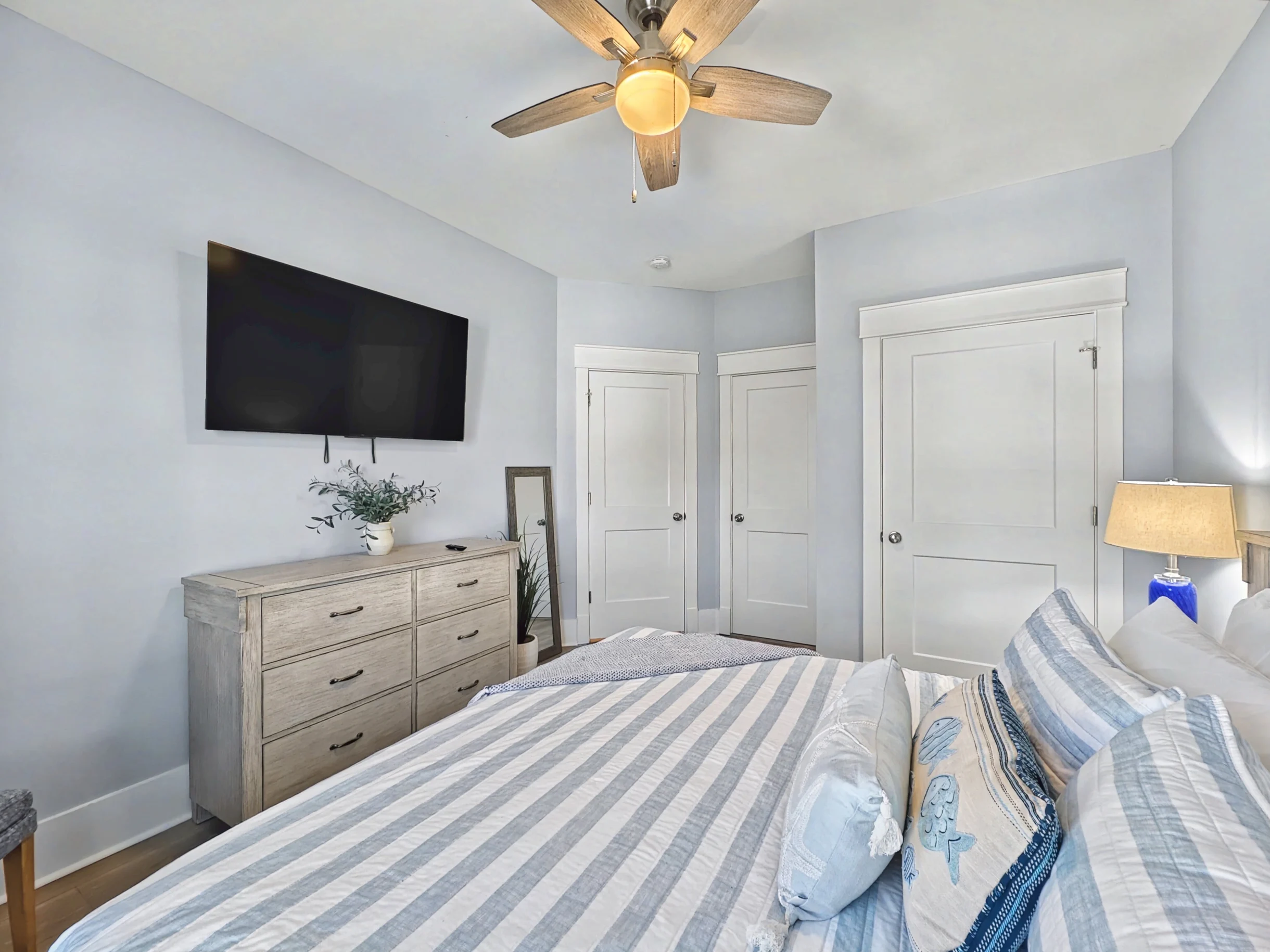 Wander Folly Field Sands #75