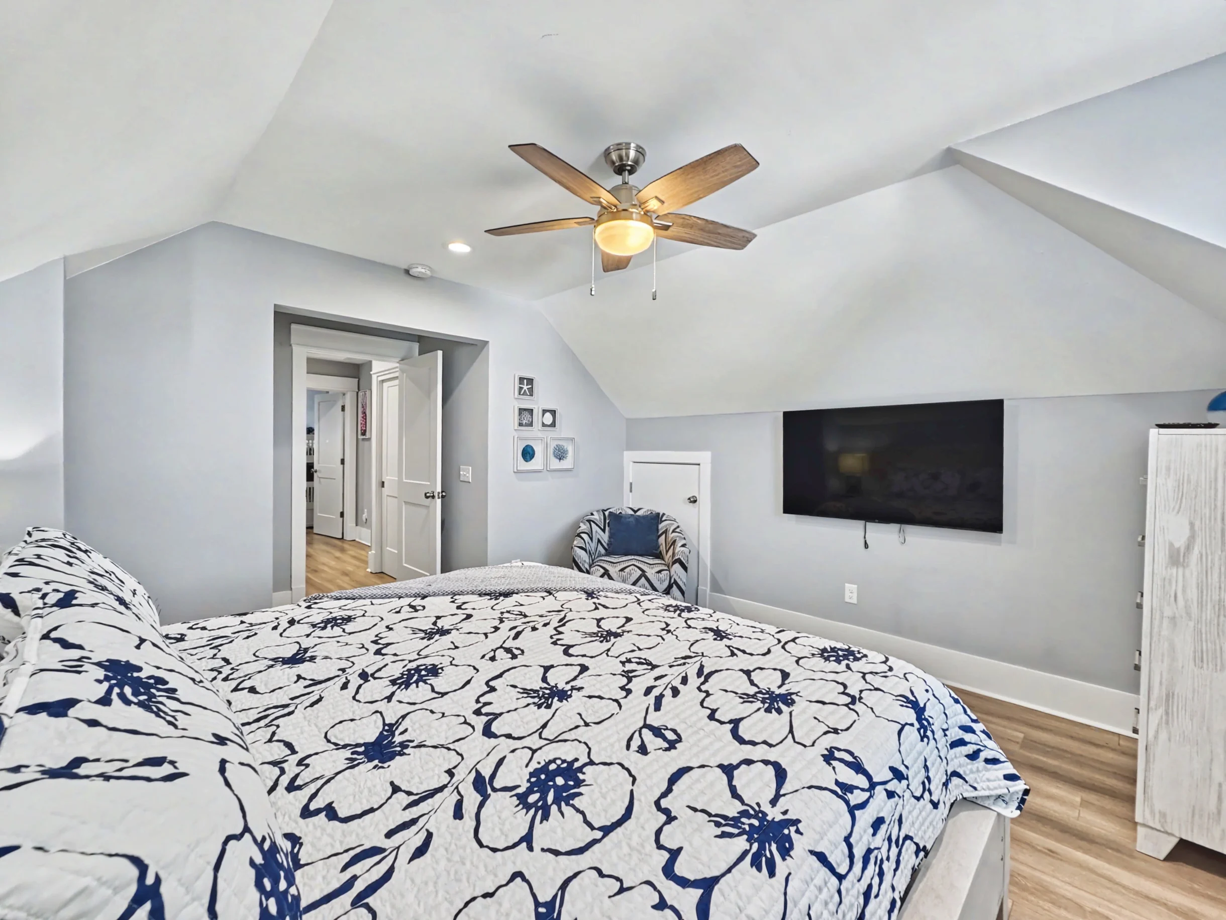 Wander Folly Field Sands #74