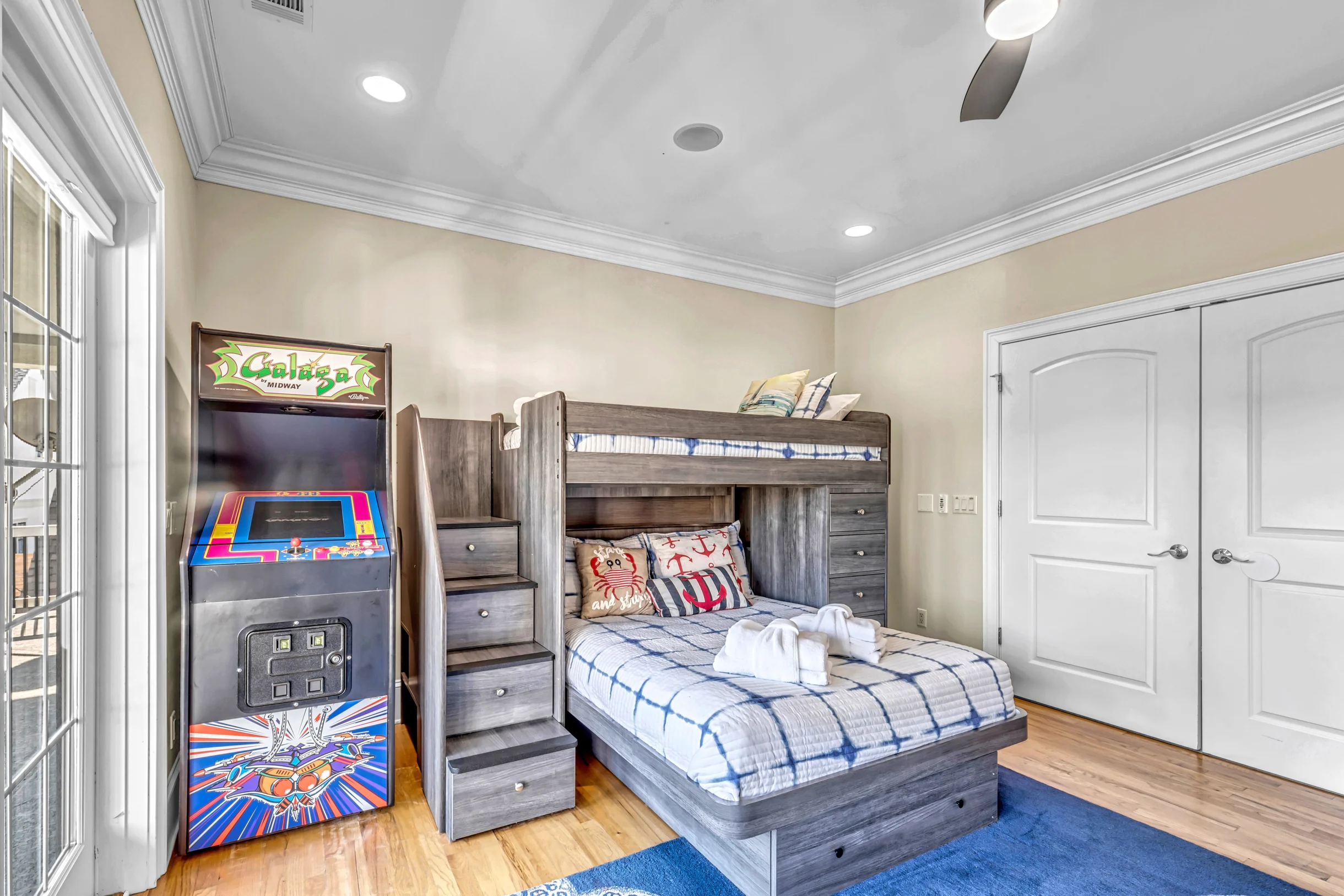 Wander Sandy Beach #34