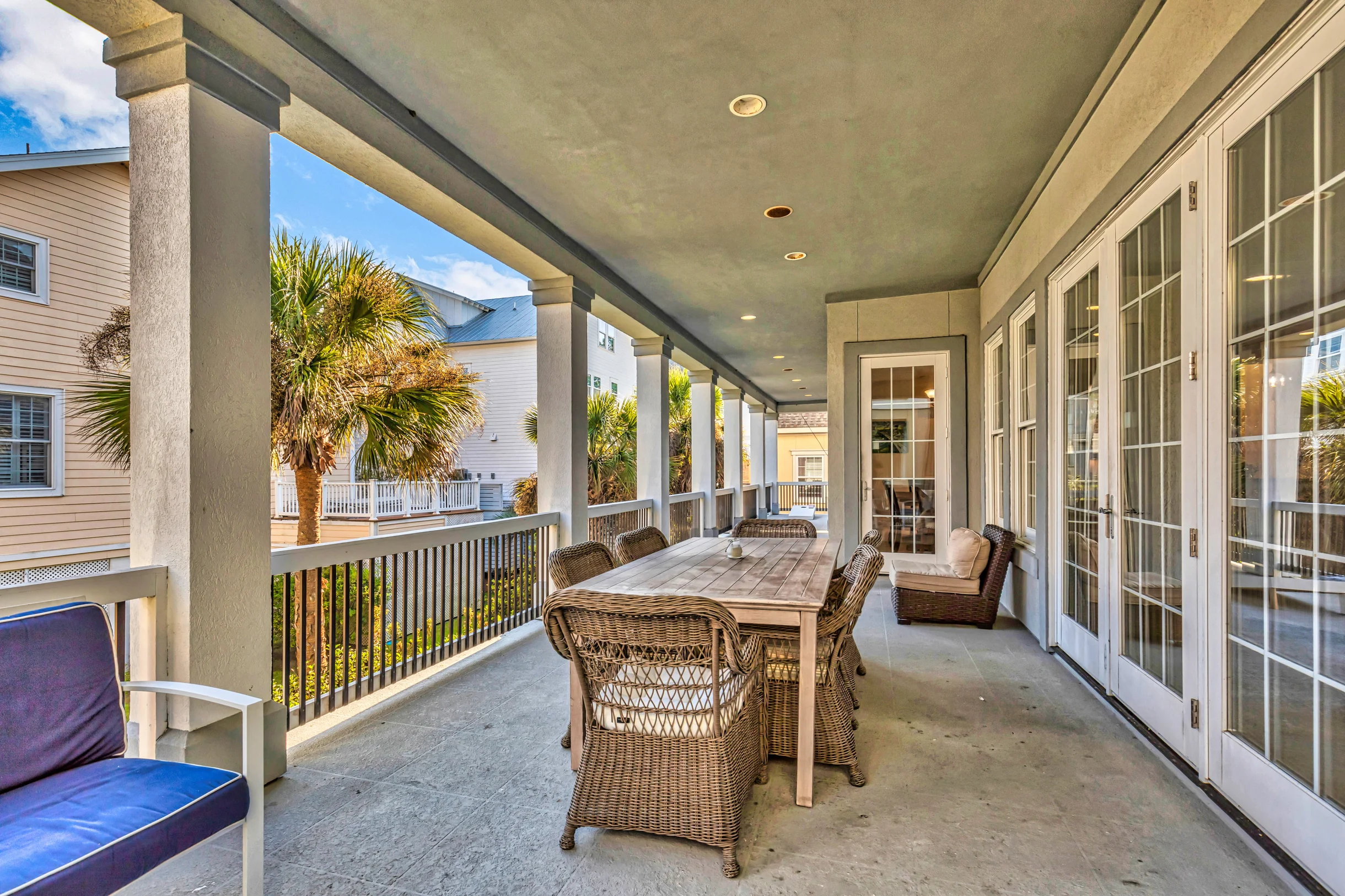 Wander Sandy Beach #32