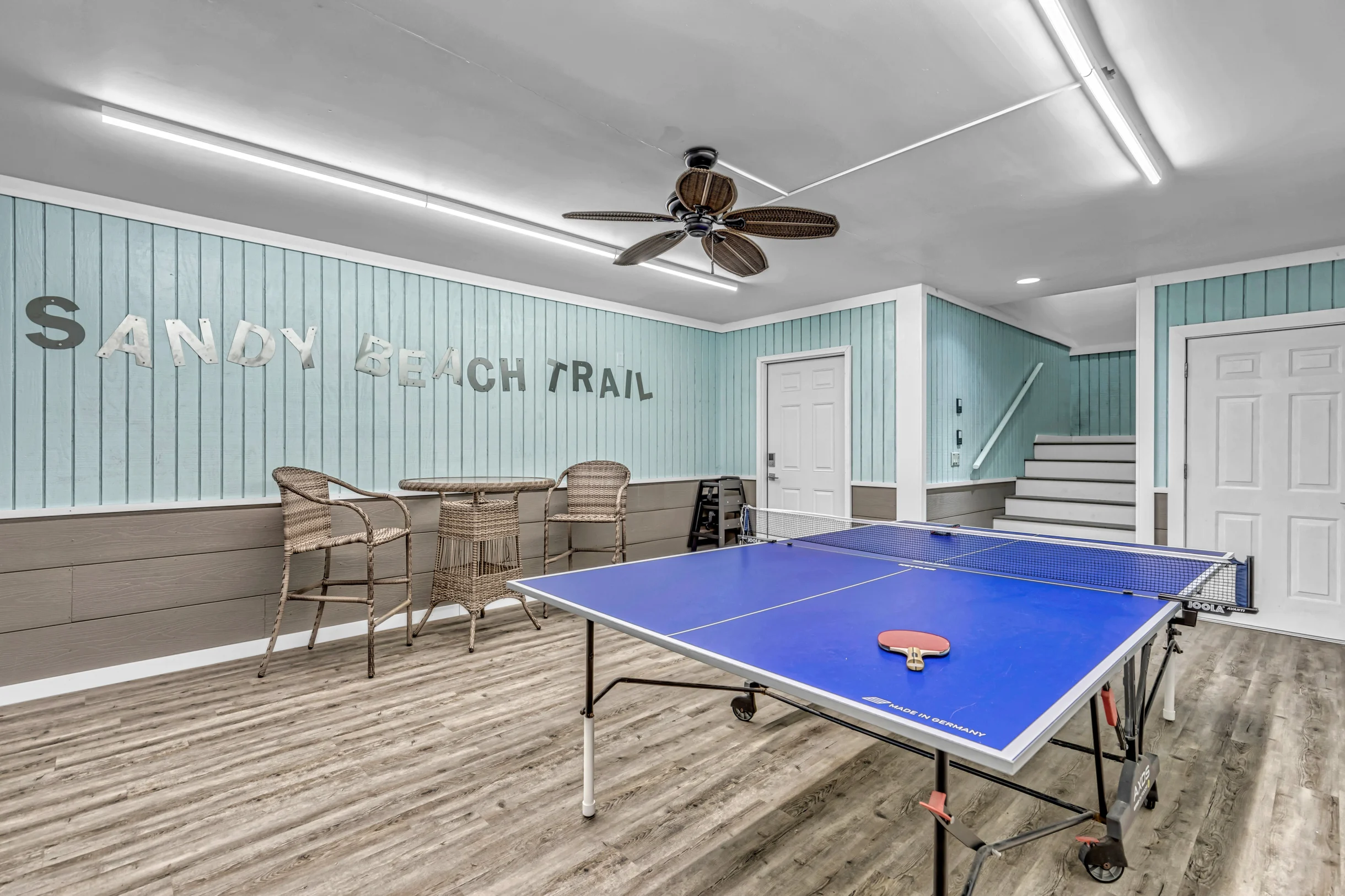 Wander Sandy Beach #63