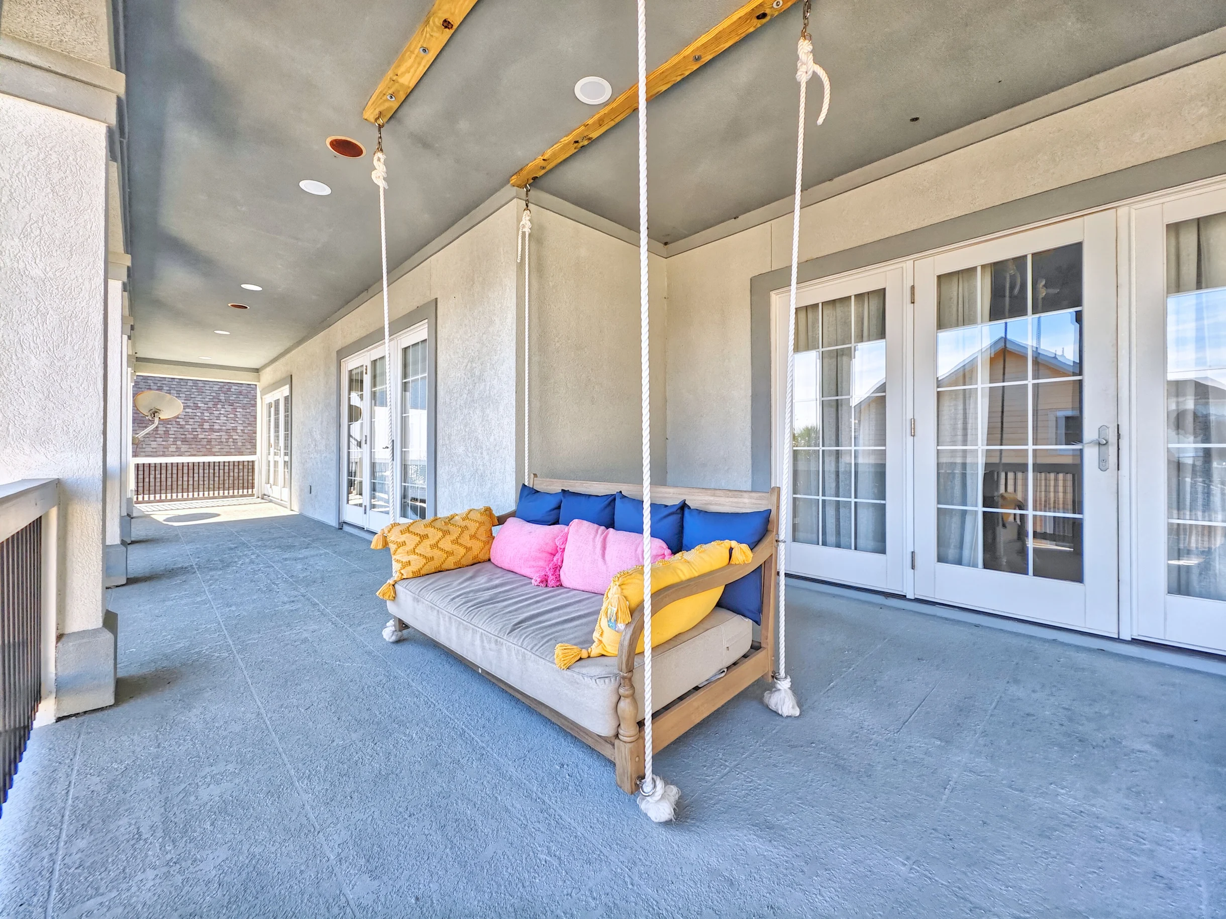 Wander Sandy Beach #58