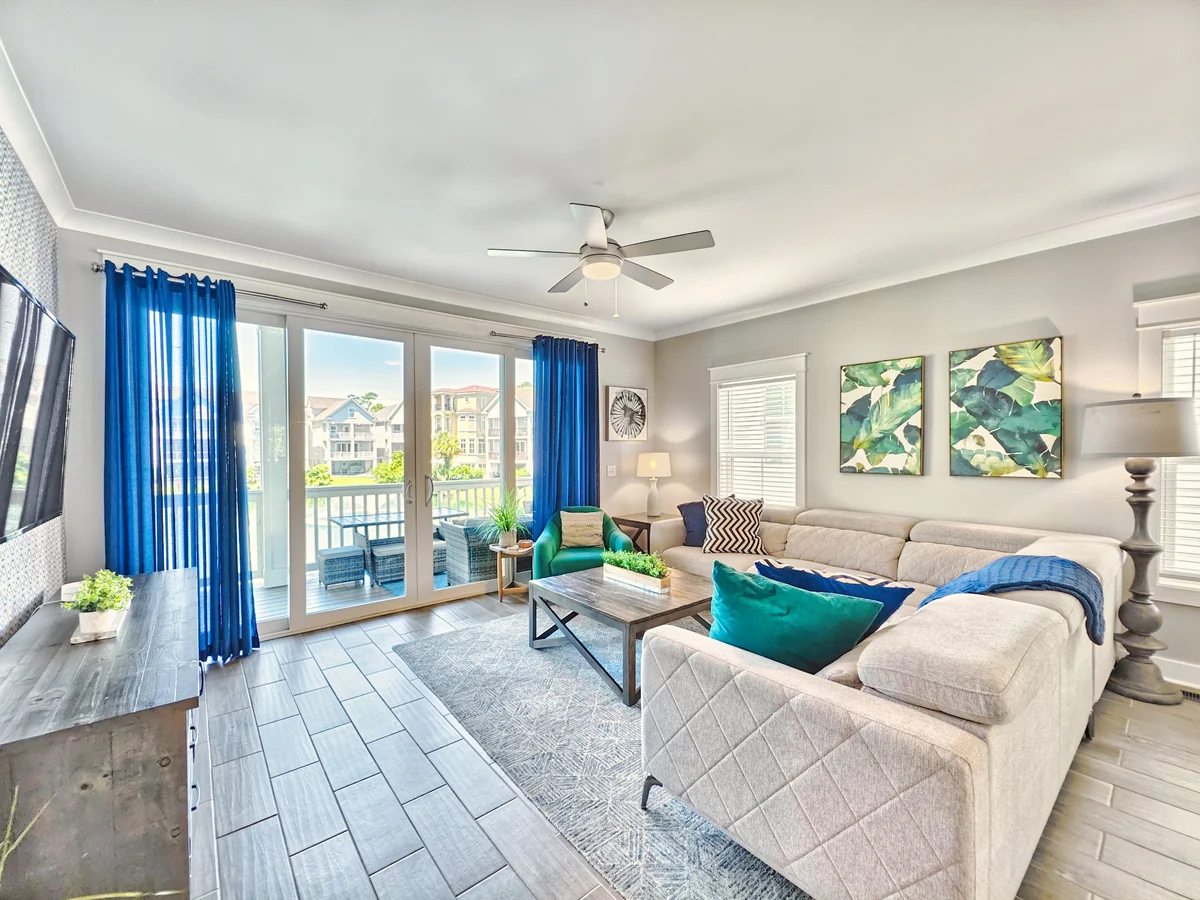 Wander Folly Field Serenity